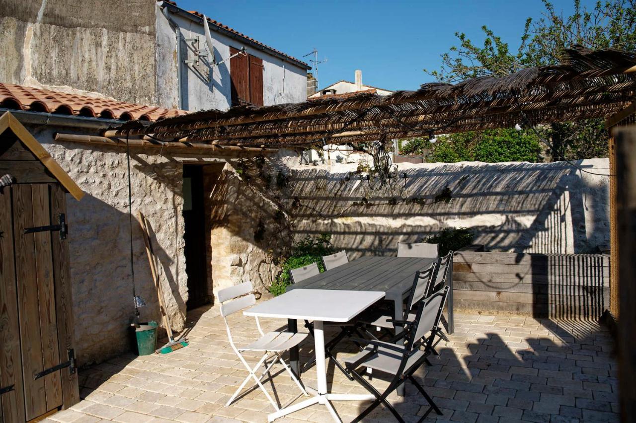 La Maison De Gaston Le Port-des-Barques Exterior photo