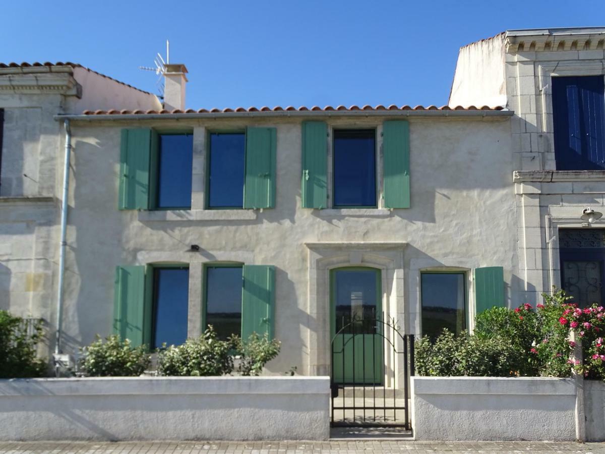 La Maison De Gaston Le Port-des-Barques Exterior photo